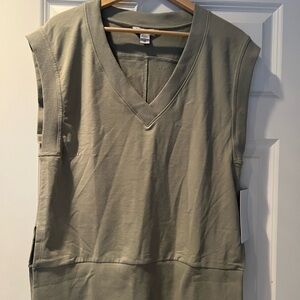 Athleta NWT Sleeveless Olive Green Women's V-Neck sweatshirt RetroTerry size XS